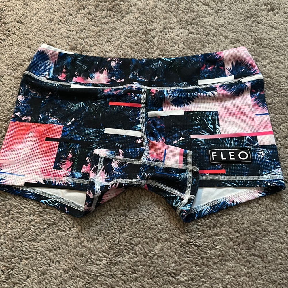 Fleo Midrise 3.25” Shorts